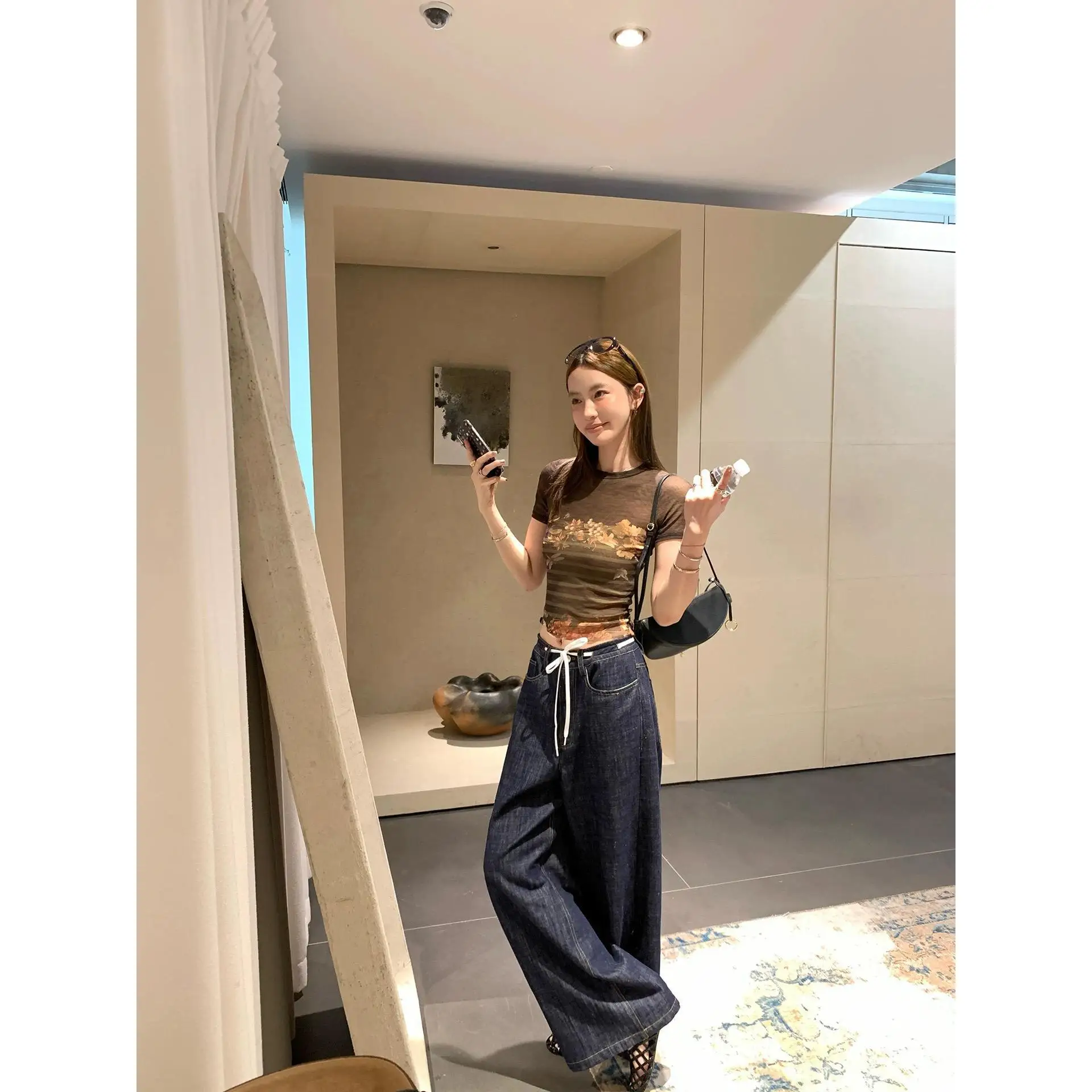 Korean Fashion 2026 Spicy Girl Retro Vintage Atmosphere Short Sleeved T-shirt Floral Pattern Clothing Top