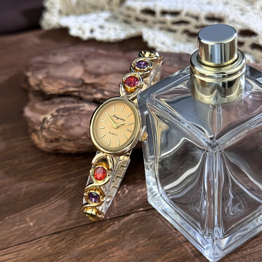 Elegant Lady's Retro round Color Gem Rainbow Quartz Watch with Chain Scale French Luxury Fashionable Ladies' Timepiece