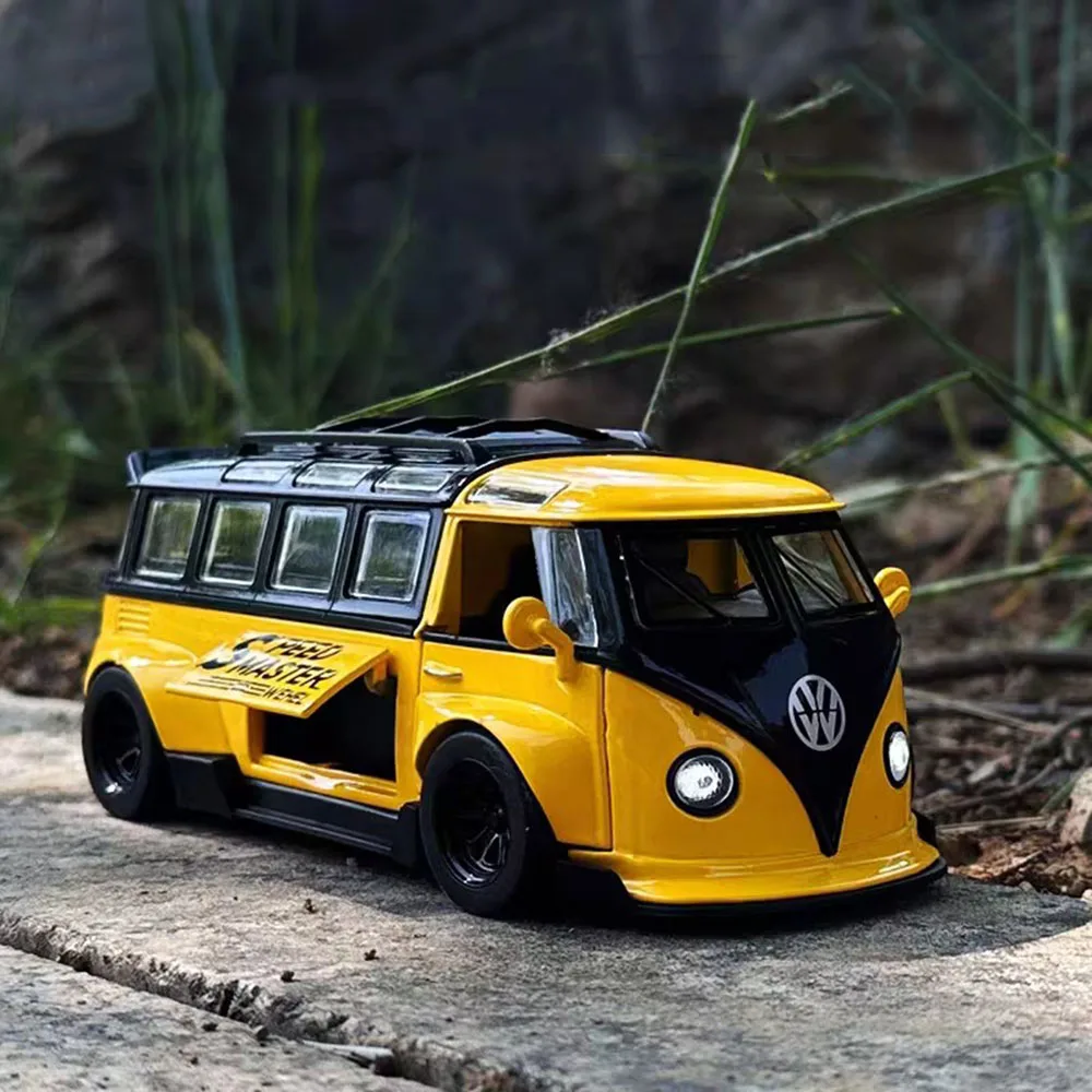 1:32 volkswagen t1 ônibus modelo carros de liga diecast brinquedos portas abertas veículo com música leve puxar para trás ônibus para crianças presentes adultos