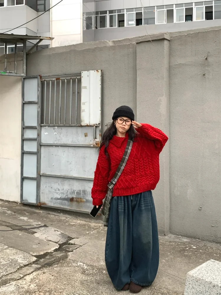 

Laid-ba Sle Red Loose Unique Knitted Sweater Women's Faion Spring New Turn-down Collar Top Comfortable Regular Fit Long...