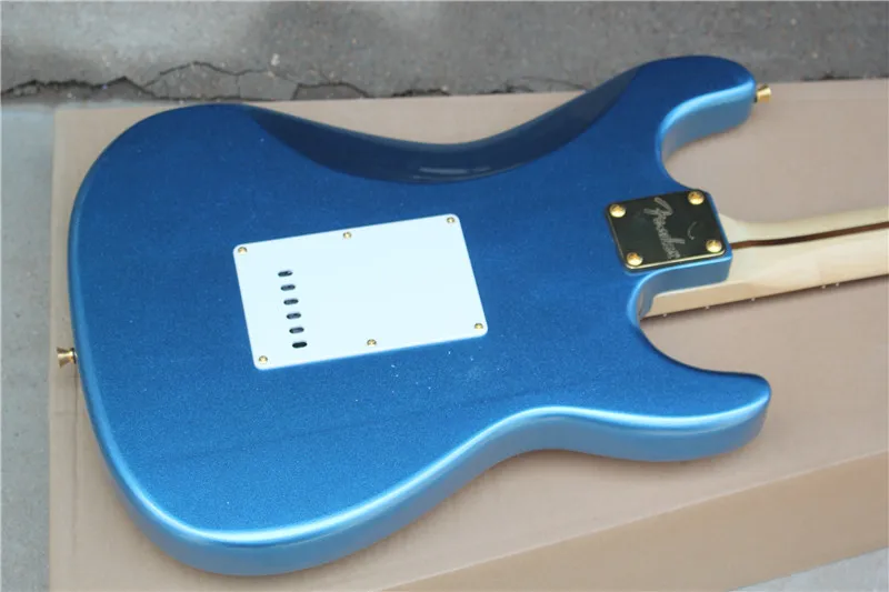 2022 new 6-string left handed electric guitar, metallic blue body, gold hardware, classic triple-single pickup, support customiz