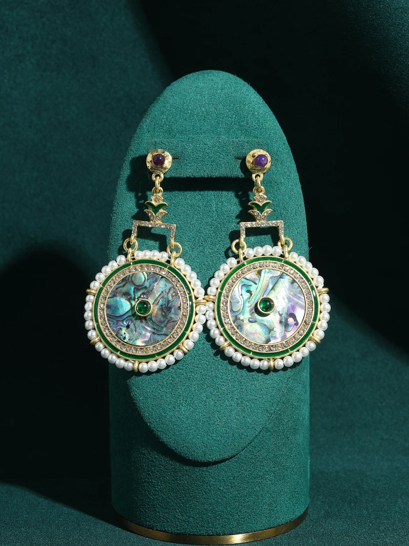 Vintage Antique Gold Plated Shell Earrings Abalone Design Pearl Beads Surround Pendant Jewelry Accessories For Women Wedding New