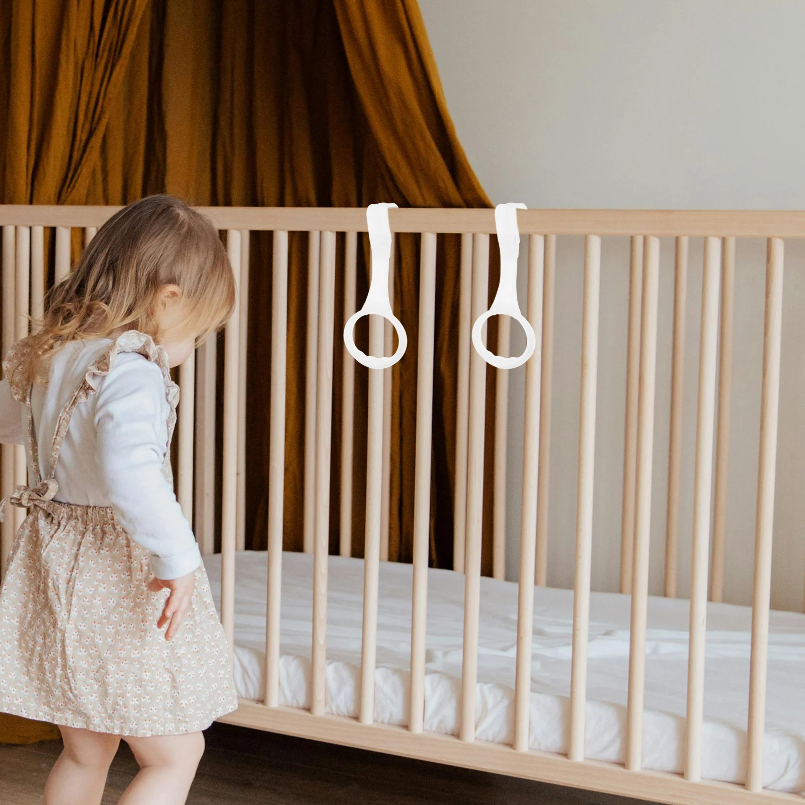 

2pcs Baby Pull Up Rings Crib Hanging Accessories Playpen Parts Nursery Pull Rings Infant Supply Lightweight Portable Easy