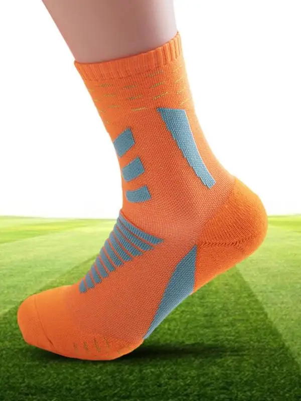 Hiking Socks Men Comfortable Workout Athletic Socks Thickened Moisture Wick Proof Crew Socks Work Socks Training Socks