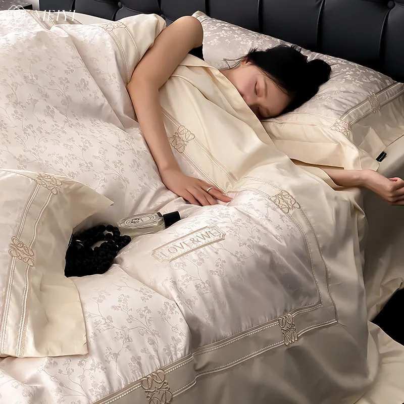

Customizable light luxury long-staple cotton sheets four-piece cotton quilt cover