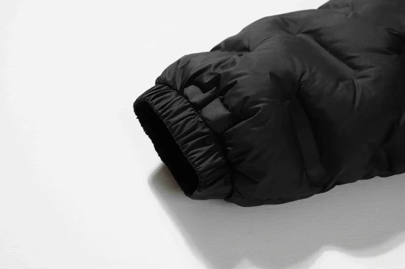 Outdoor Windproof Hooded Parkas Men Winter Thicken Warm Outerwear Men Puffer Jackets Male Fashion New Padded Quality Parka Coats