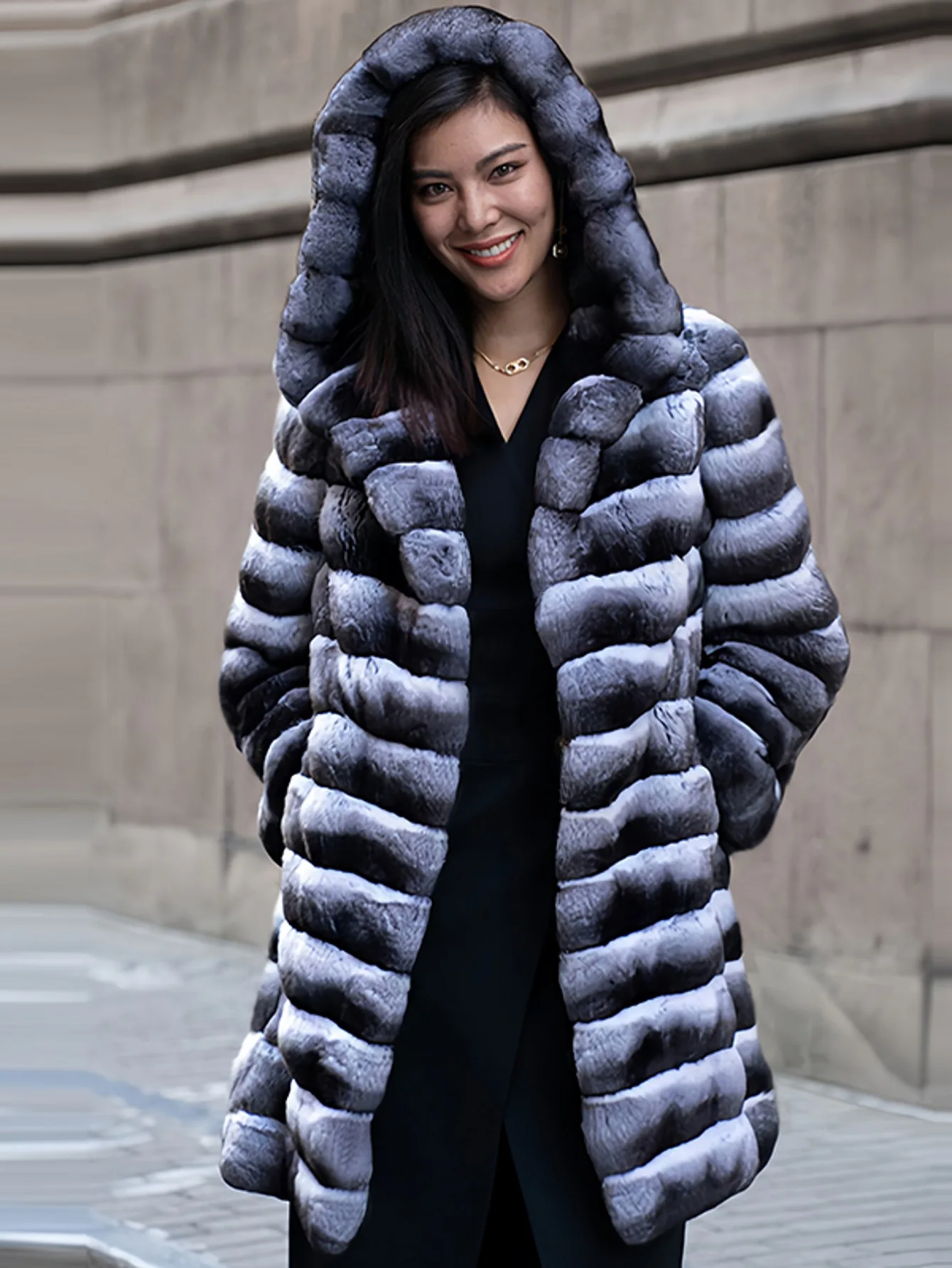 Женская мода Длинное пальто из искусственного меха Женское пальто с длинным рукавом Модное пальто из искусственного норкового меха с лацканами