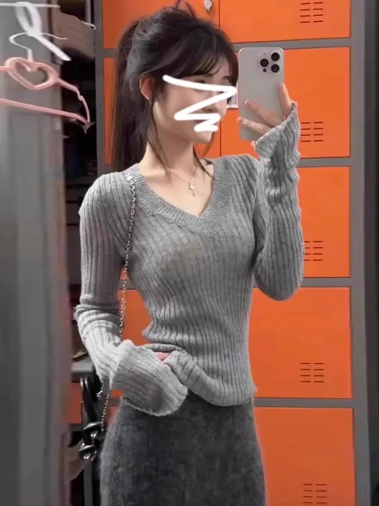 

Gray V-Neck Knitwear Women's Autumn Winter Slim Fit Long Sleeve Thin Inner Shirt Base Top Korean Style Commute Fashion