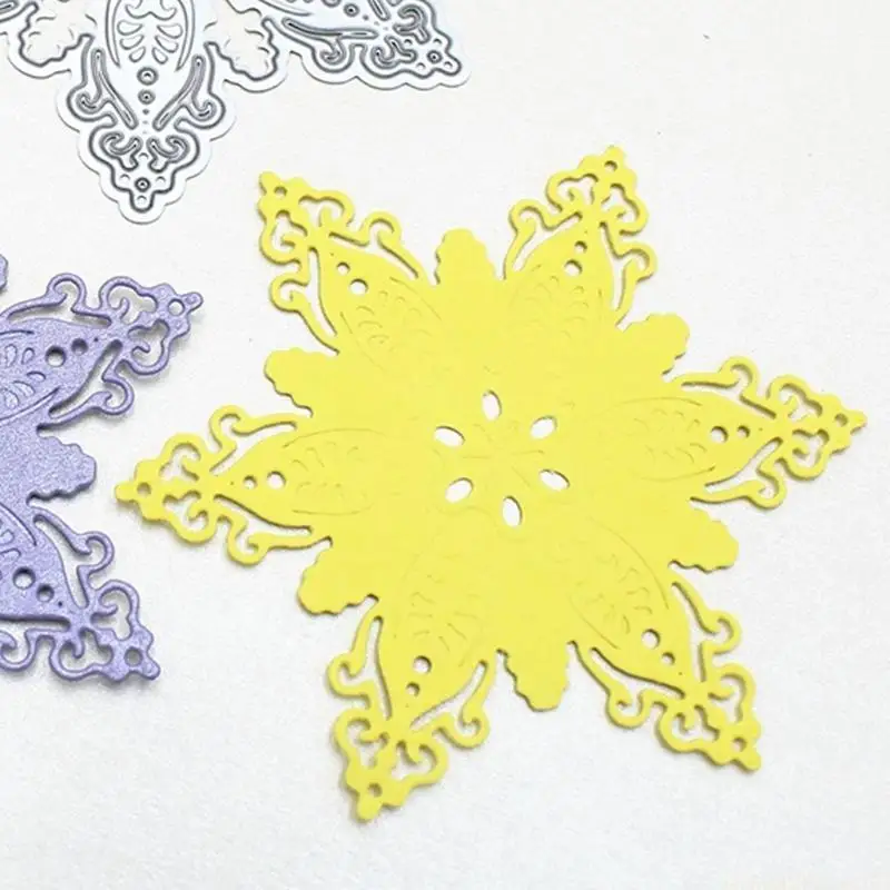 QX2E Xmas Snowflake Metal Cutting Dies Stencil DIY Scrapbooking Album Paper Card Mold