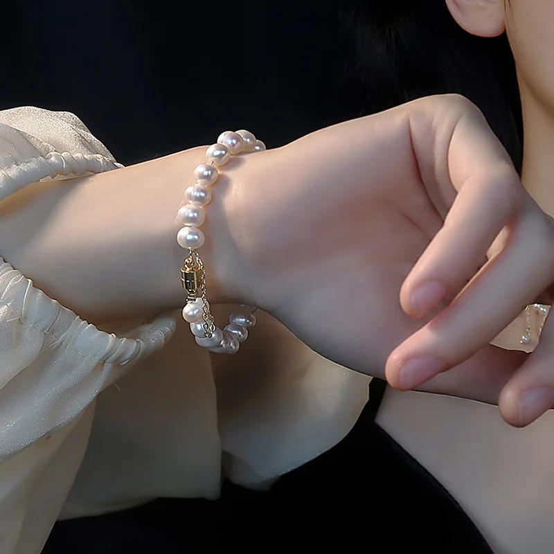 

Retro geometric irregular freshwater pearl bracelet with fashionable design and high-end temperament bracelet