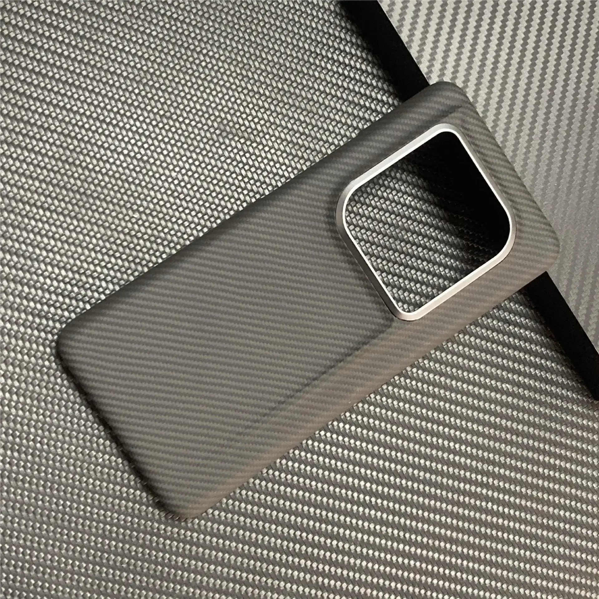 The new Kevlar is suitable for Honor magic6 Extreme Edition ultra-thin mobile phone case, Rong aramid fiber material protective