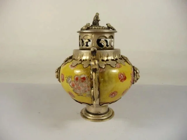 Exquisite Chinese Handwork Porcelain Inlaid with Tibetan Silver Dragon Monkey Incense Burner