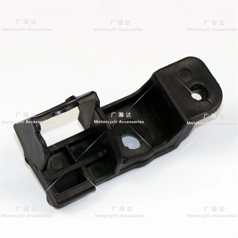 

The internal fixing bracket of the motorcycle fairing is suitable for the left side of YAMAHA R1 2007 2008