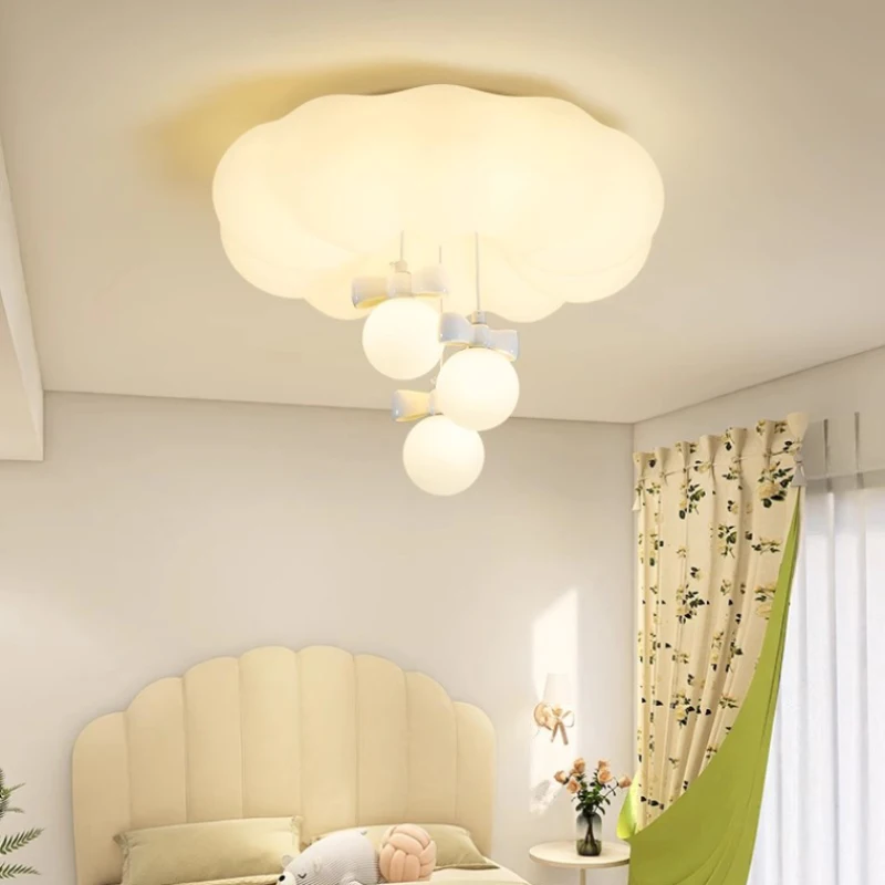 Warm Romantic Children's Room Chandeliers White Bow Bubble Ball Cloud Lamps Simple Modern Princess Room Girl Bedroom Chandelier