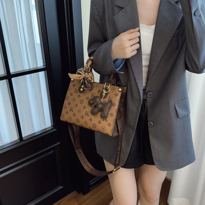 

Elegant Women's Crossbody-Bag Leather Made Famous Designer Lightweight and Chic with Adjustable Shoulder Strap