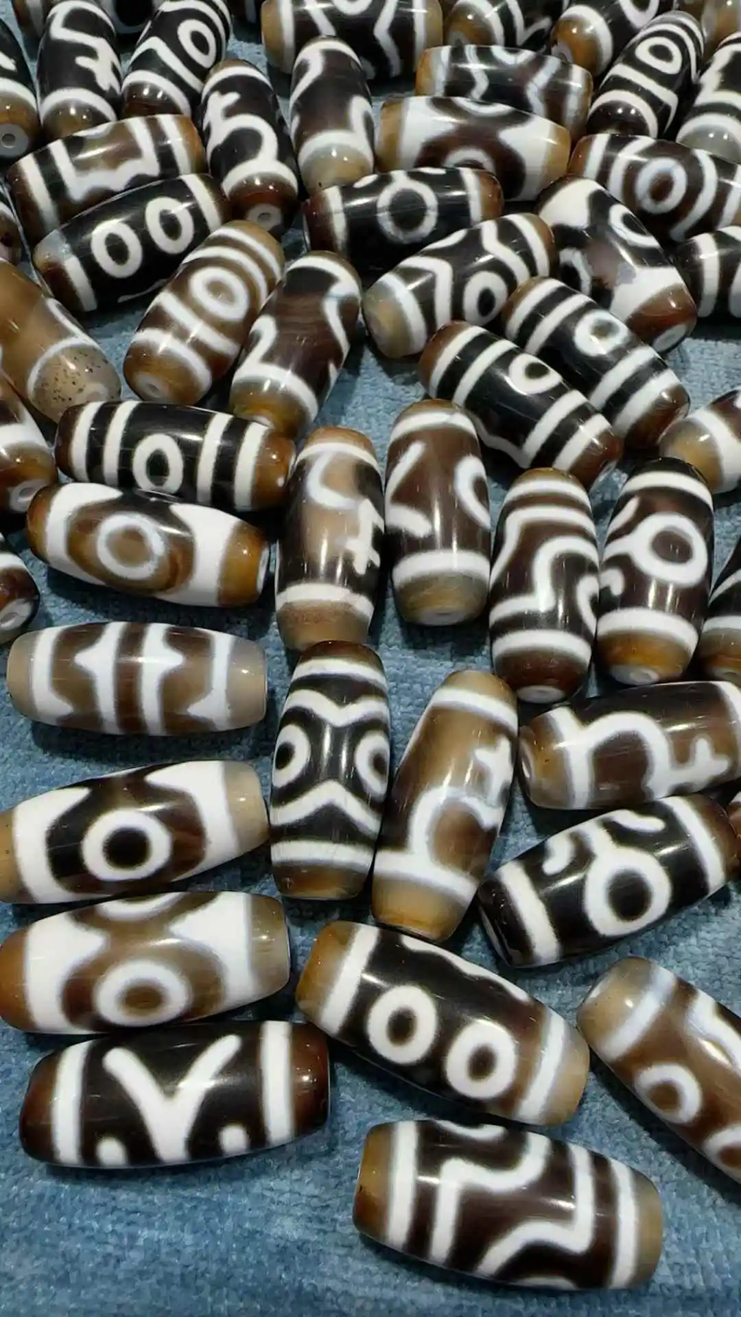 

100pcs/lot Coffee Head Penetrating White Core Tianzhu Ji Powerful Amulet Collectible DIY Beads