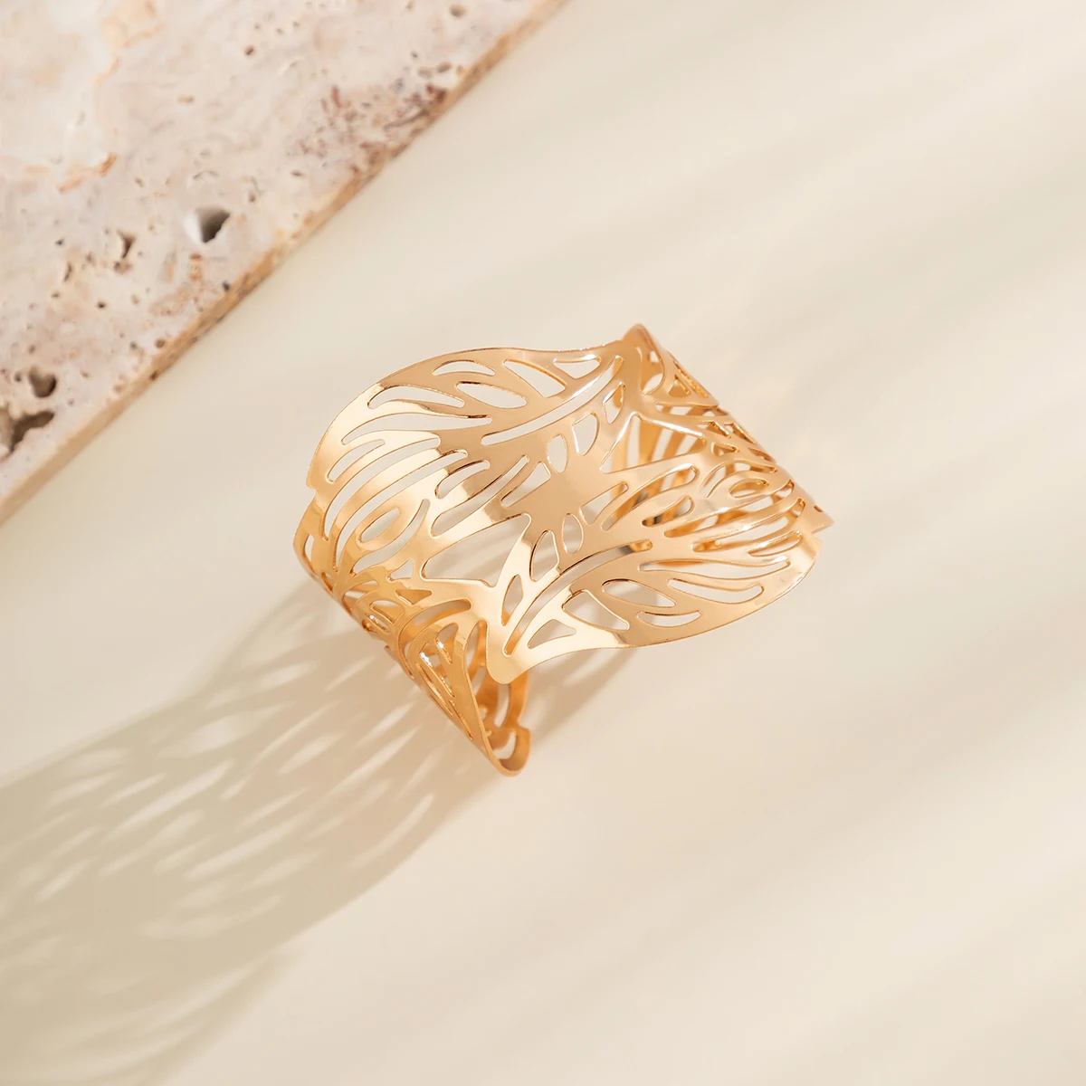 Lacteo Trendy Hollow Wide Cuff Bracelet Leaf Flower Shape Opening Gold Color Big Bangle for Women Jewelry Fashion Punk Ladies