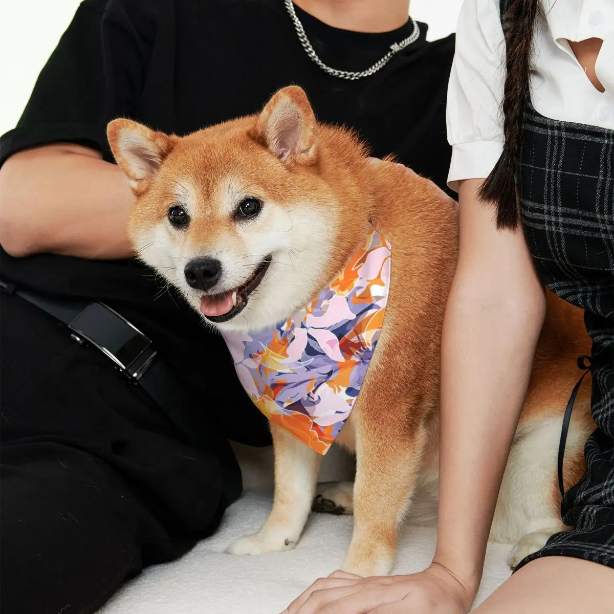 Hermosas flores Bandana para perros al aire libre Baberos para perros bufanda para festivales pañuelo de algodón para cachorros accesorios para perros de verano suministros para mascotas