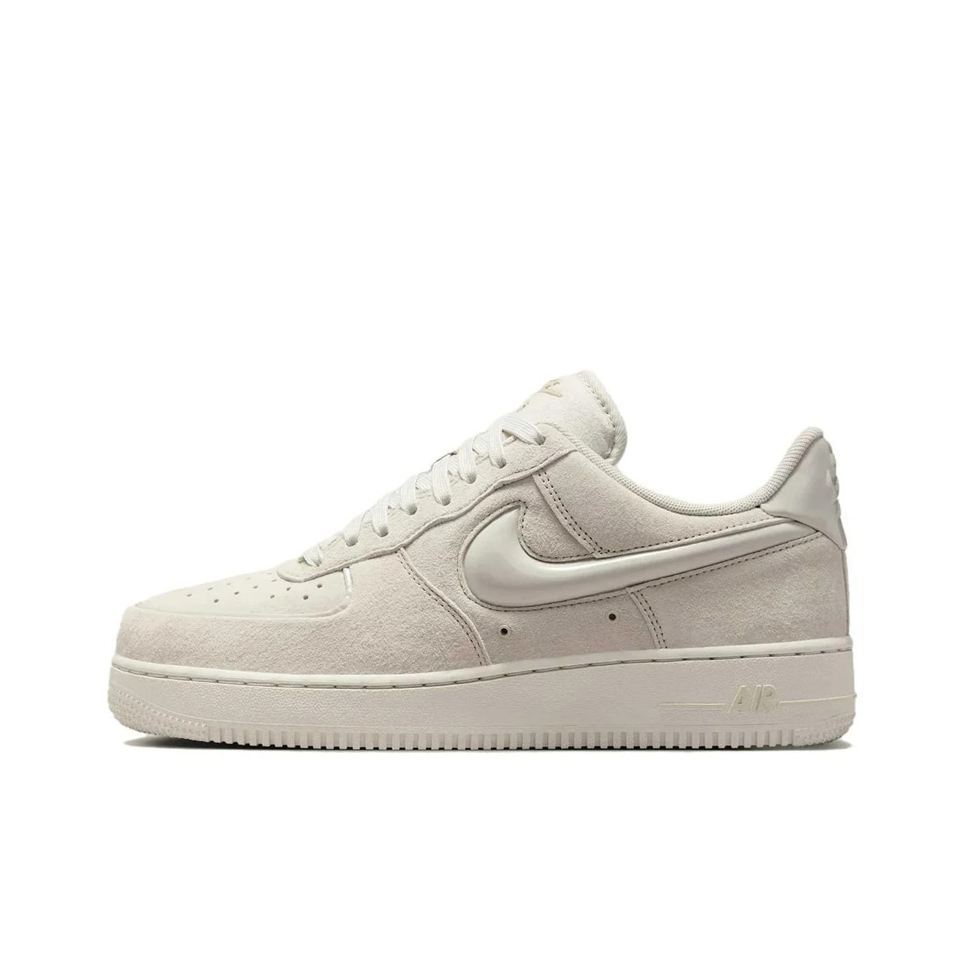 

Классические и универсальные низкие кеды Nike Air Force 1 для скейтбординга, женские, цвет Light Bone, HV4406-001