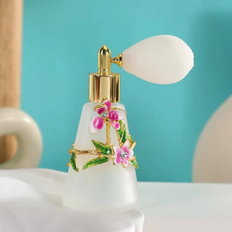 60 قطعة 50 مللي جديد السحلية معدن سبائك الزنك خمر نمط فارغة إعادة الملء رذاذ عطر زجاجة رذاذ السفر مع كيس الهواء