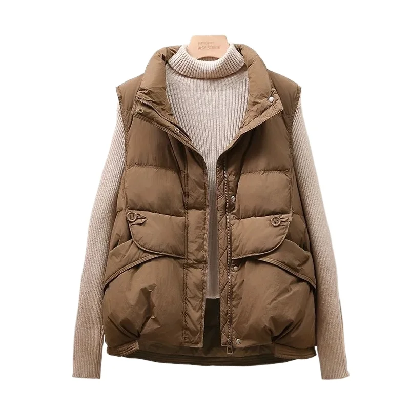 سترة جديدة لخريف وشتاء 2025 من القطن للنساء سترة قصيرة غير رسمية بياقة واقفة صدرية دافئة للسيدات ملابس خارجية سميكة بدون أكمام