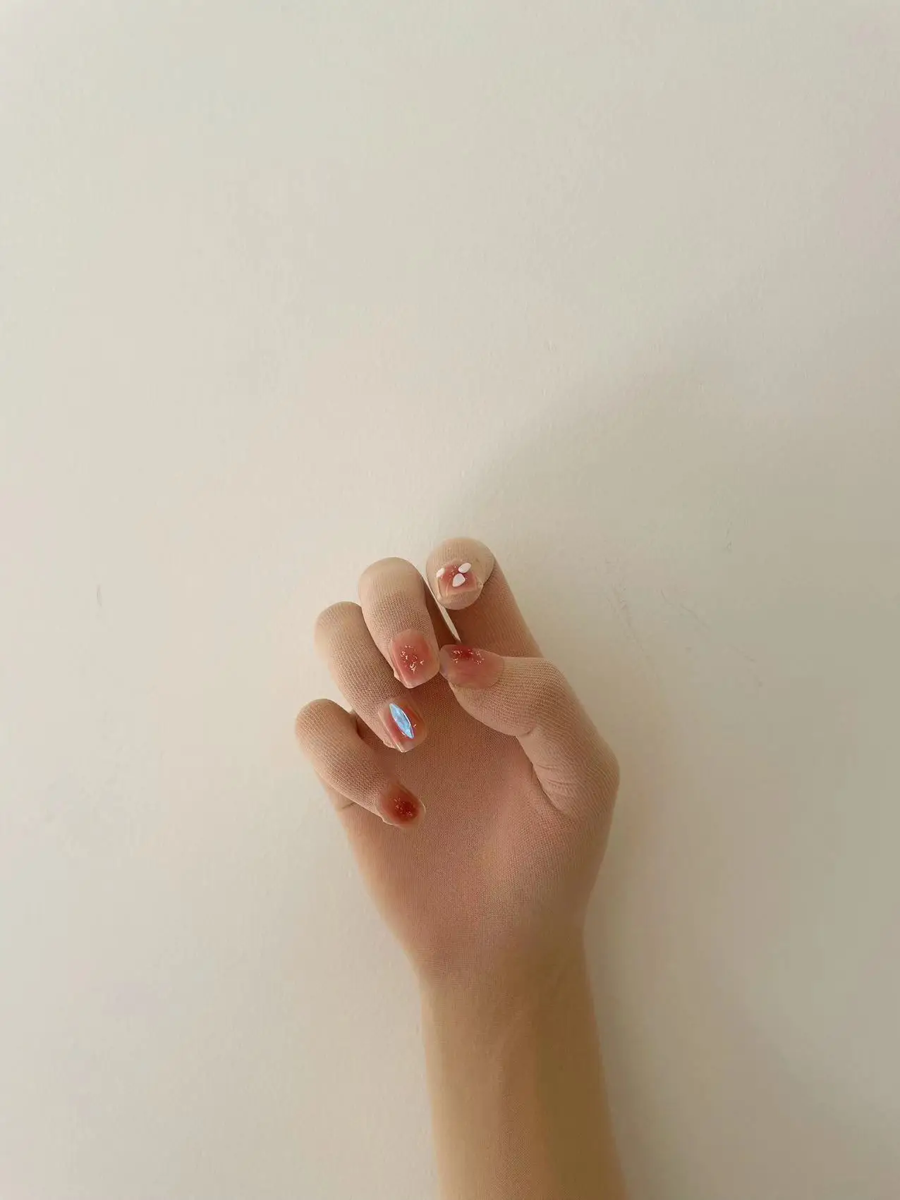 1 пара тонких дышащих чулок дл – обзор и цена Nail Art Queen