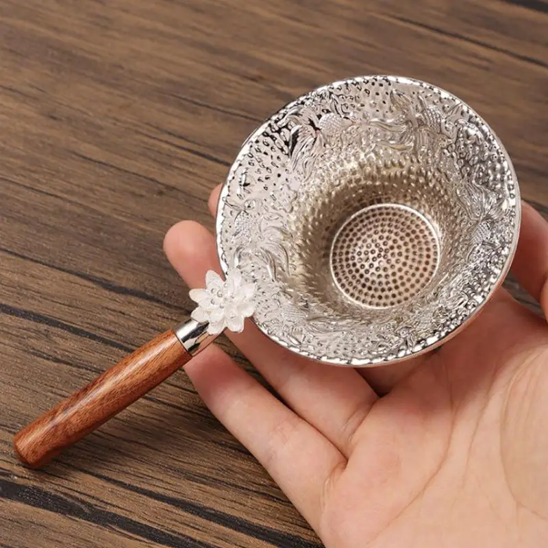 Fine Hole Metal Tea Strainer Mesh Lace Edge Tea Infuser Sieve Practical Teaware Accessory for Family Gatherings Tea Time
