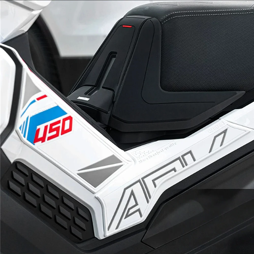 For 2026 Voge SR450X fuel tank sticker thickened 3mm rubber fuel tank film foot pedal decoration sticker protective sticker