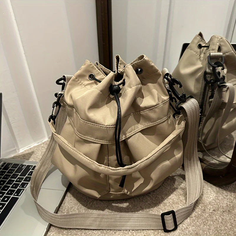 Fashion Large Capacity Ladies Shoulder Bag Crossbody Bag Fashion Bucket Design With Adjustable Shoulder Strap Oxford Cloth