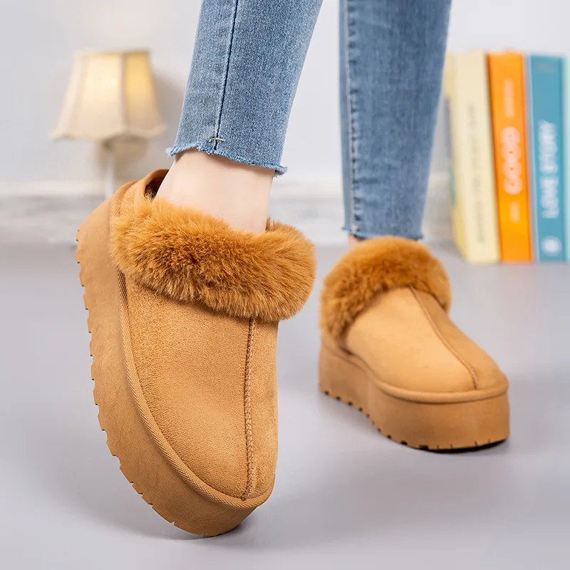 

【2025 AW】Platform Slippers Women Outdoor Slide Shoes Faux Fur Lined Height Increasing Non-Slip Warm House Shoes All-Match