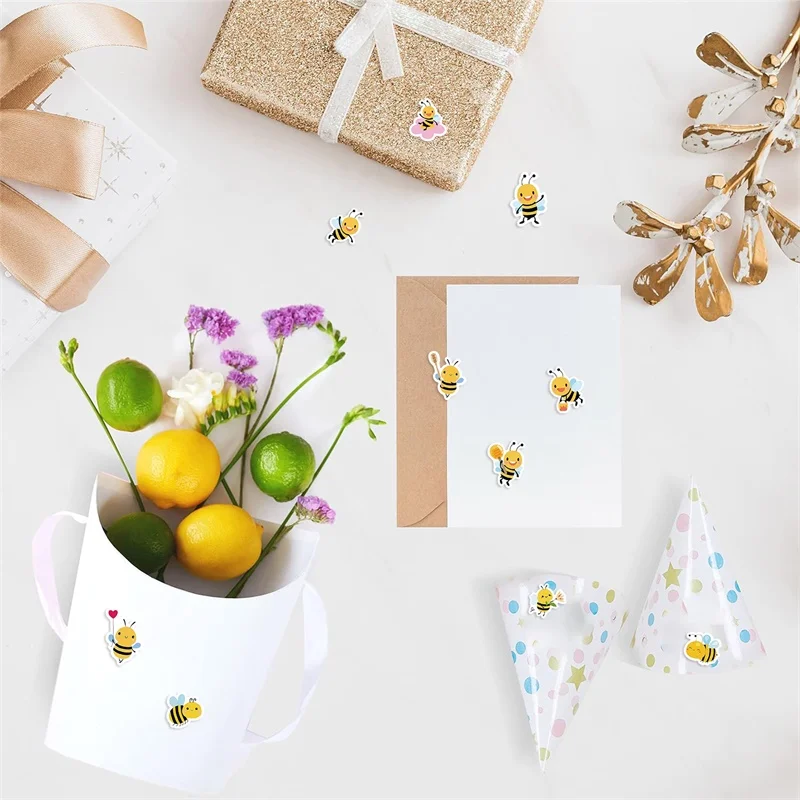 100PCS Kawaii Bee Sticky Paper Labels Thank You Sticker DIY Sealing Decoration Scrapbooking Hand Accounting Supplies