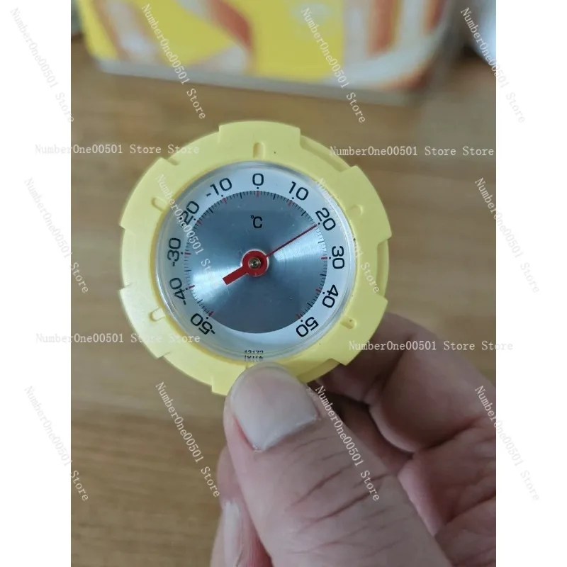 outdoor-hiking-camping-portable-lightweight-handheld-thermometer