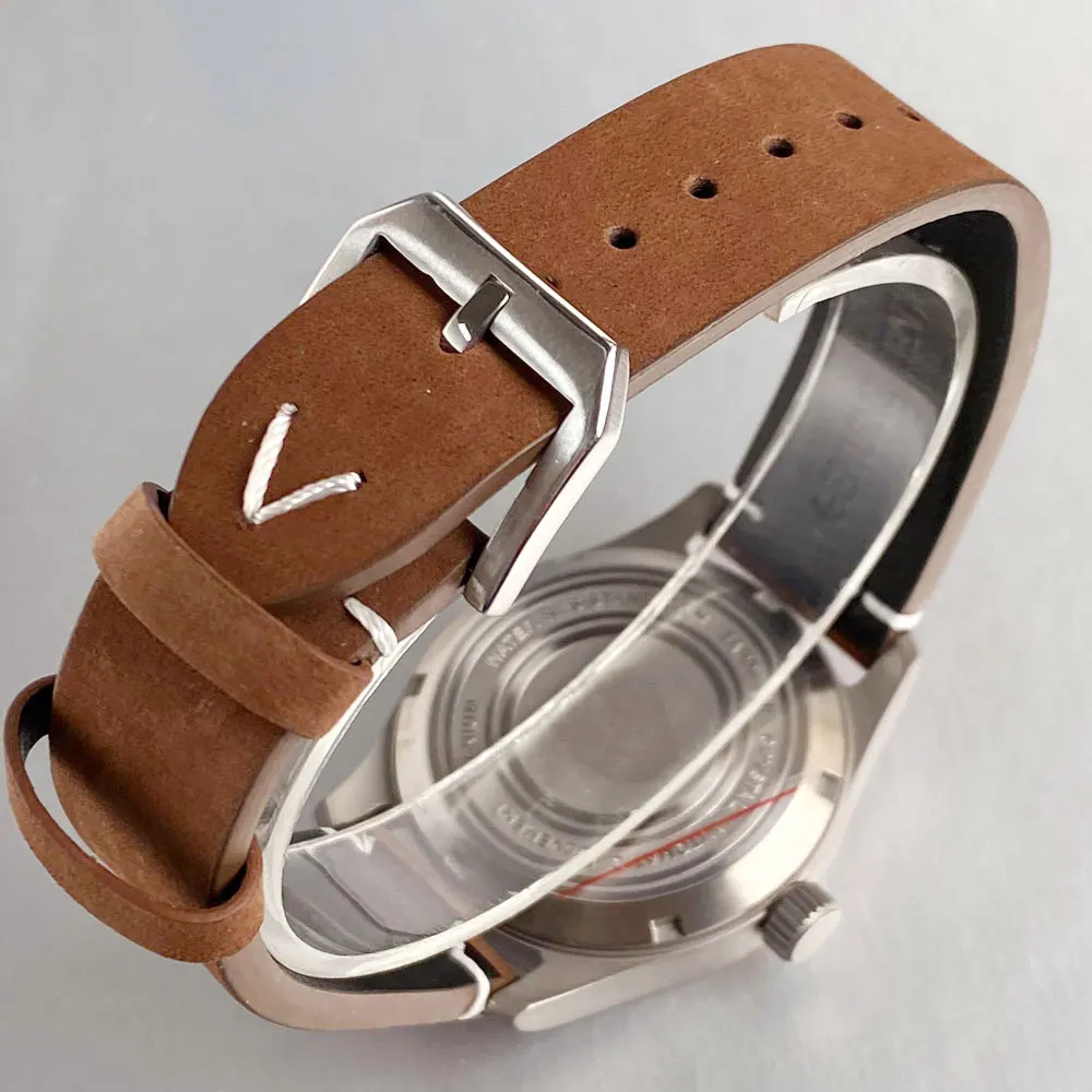Custom 39mm Titanium Case Titanium Hands Pilot Style Sapphire Crystal Glass 200m Waterproof NH35 Automatic Men Titanium Watch