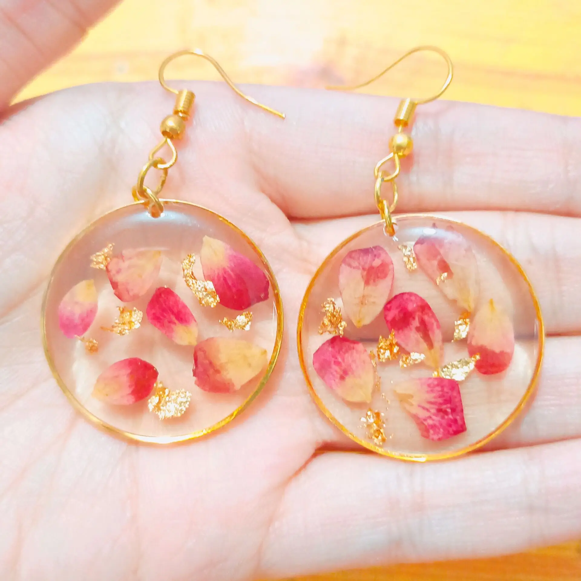 Pendientes de flores secas para mujer, colgante de gota de agua, colorido, Floral Real, único, creativo, resina, anillo para la oreja, regalos