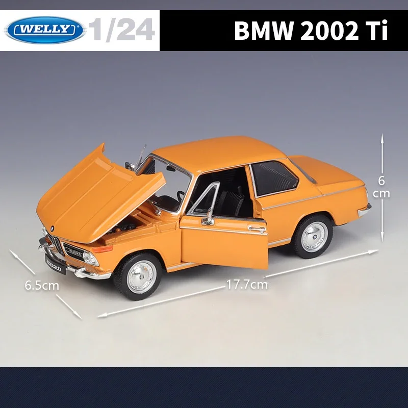 WELLY 1:24 BMW 2002 Ti Simulation  Alloy Classic Sports Car Model Diecast Metal Toy Vehicles Car Model Collection Boys Toys