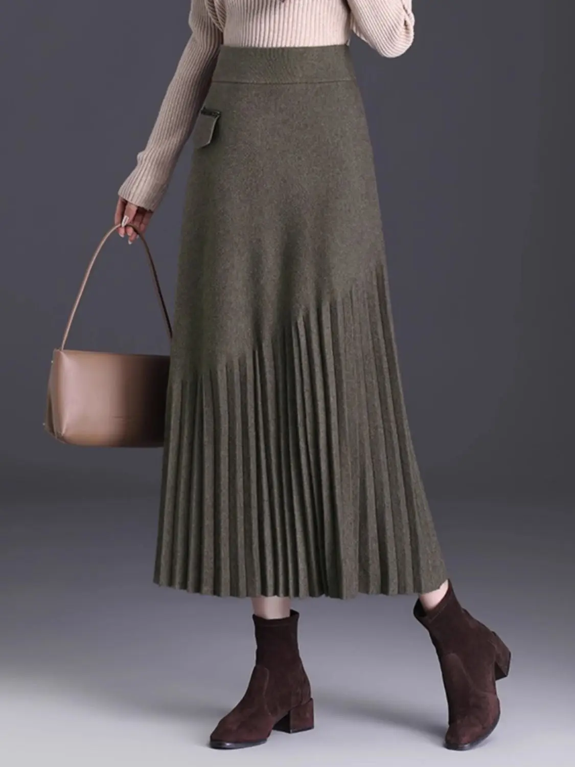 2024 Thickened Large Size Knitted A-line Skirt Solid Color Autumn and Winter New High Waist Thin Long Pleated Skirt Casual LJ212