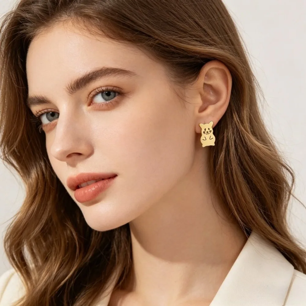 6Pcs Fashionable and Simple Cute Hamster-Shaped Titanium Steel Earrings, Three-Color Mix, Stainless Steel Material, Long-Lasting Color Retention, Suitable for Ear Piercing, Versatile All Year Round, Unisex Trendy Item, Suitable for Daily Casual Wear, Commuting, and Parties