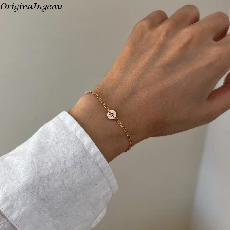 

Браслеты с подвесками-буквами из позолоченного золота 14K, регулируемые тонкие изящные браслеты с инициалами для женщин, подарки для любимых