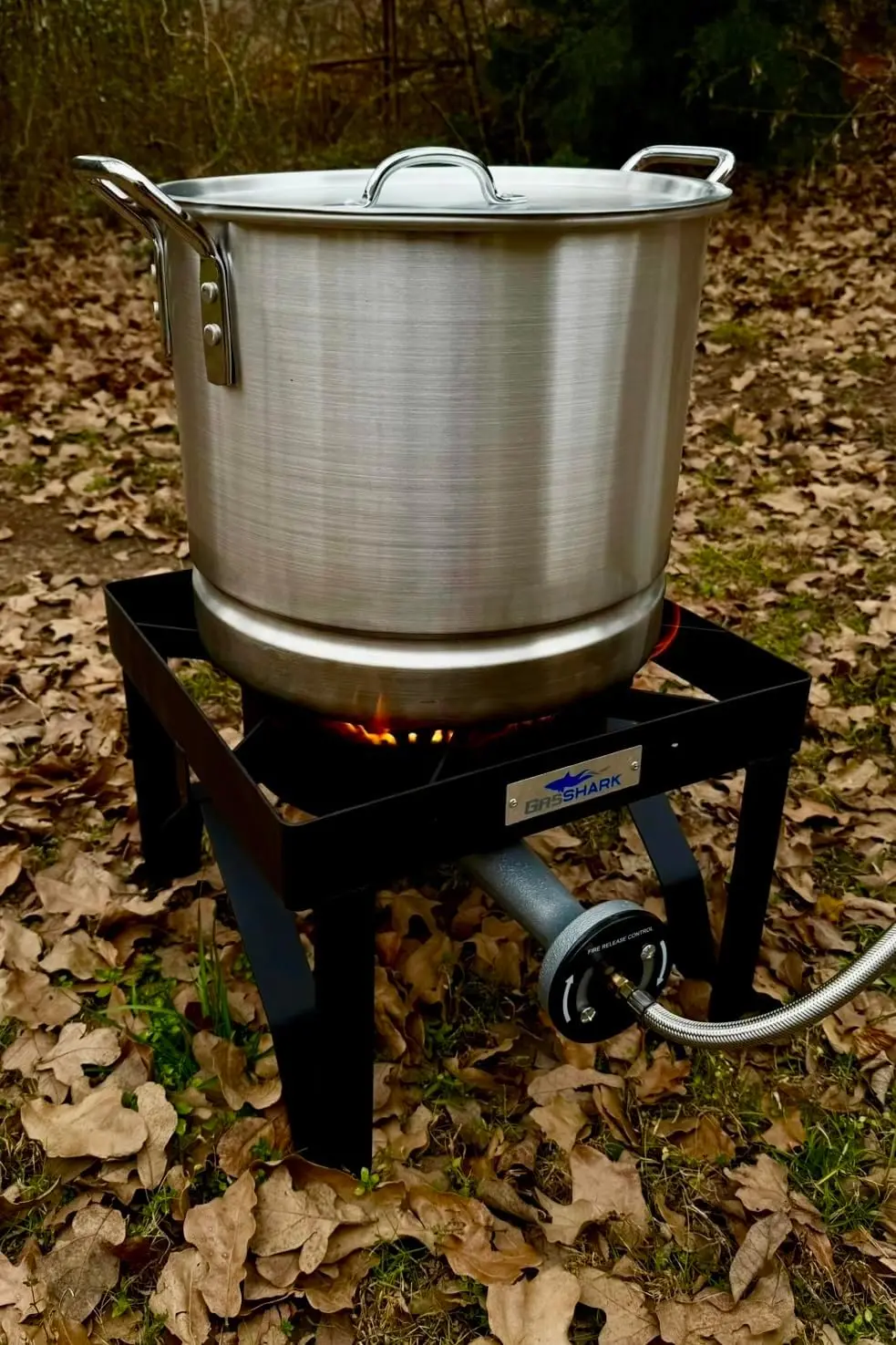 موقد بروبان عالي وحدة حرارية بريطانية 200,000 | خرطوم فولاذي مضفر 0-20 رطل لكل بوصة مربعة | موقد خارجي عالي التحمل للطهي والقلي والتخييم #2