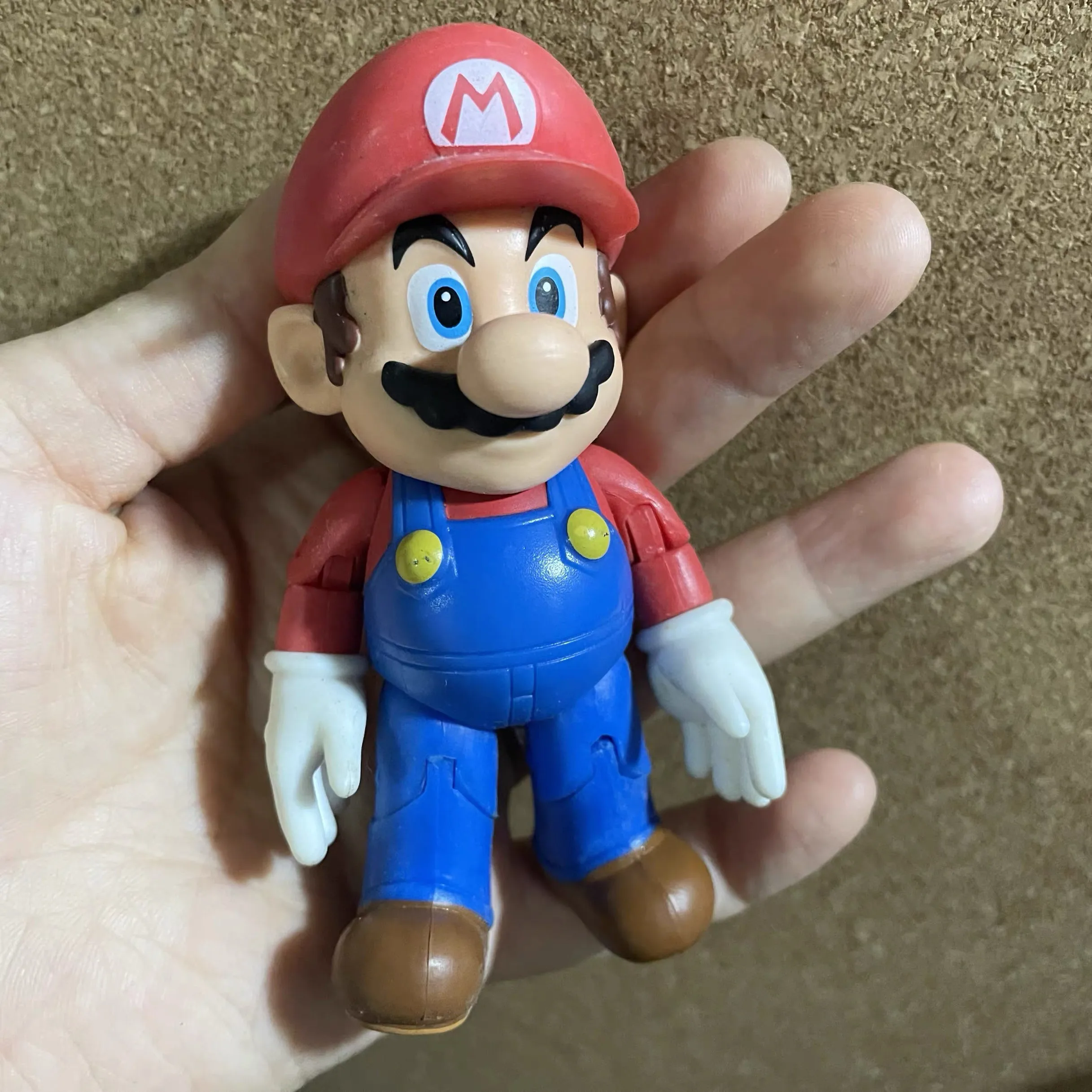 

Original Jakks Mario Bros Luigi Full Articulated Action Figure Loose Figure 10cm Collectible Model Toy For Game Fans Collection