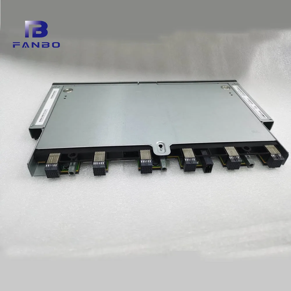 Moduł 867796-B21 Virtual Connect SE 100Gb F32 dla Synergy