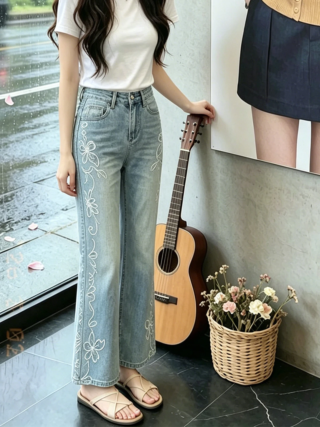 

Elegant Embroidered Floral Slim Fit Jeans Women's High Waist Summer New Style Casual Comfortable Nine Point Pants