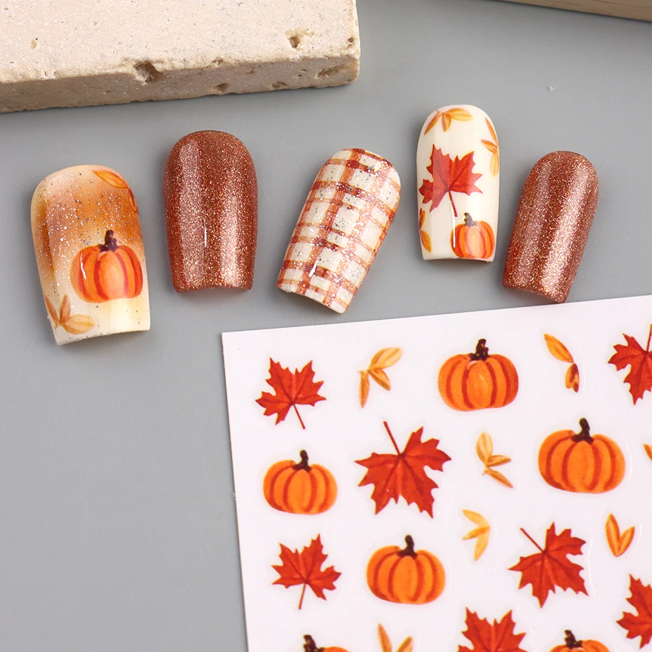 2 Stück Niedliche Kürbis-Nagelaufkleber Herbst-Ahornblatt-Karo-Klebefolien Herbst-Thanksgiving-Nageldesign-Zubehör – Detail 8