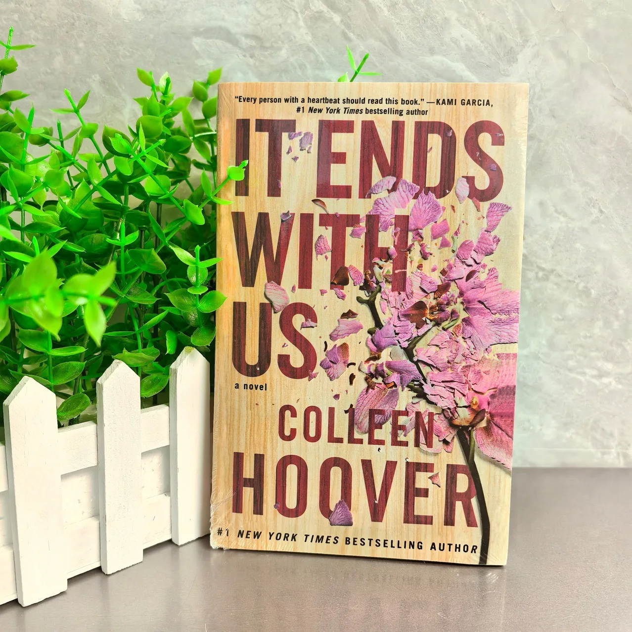 

It Ends with Us: A Profound Novel by Colleen Hoover #BookTok huge bestseller