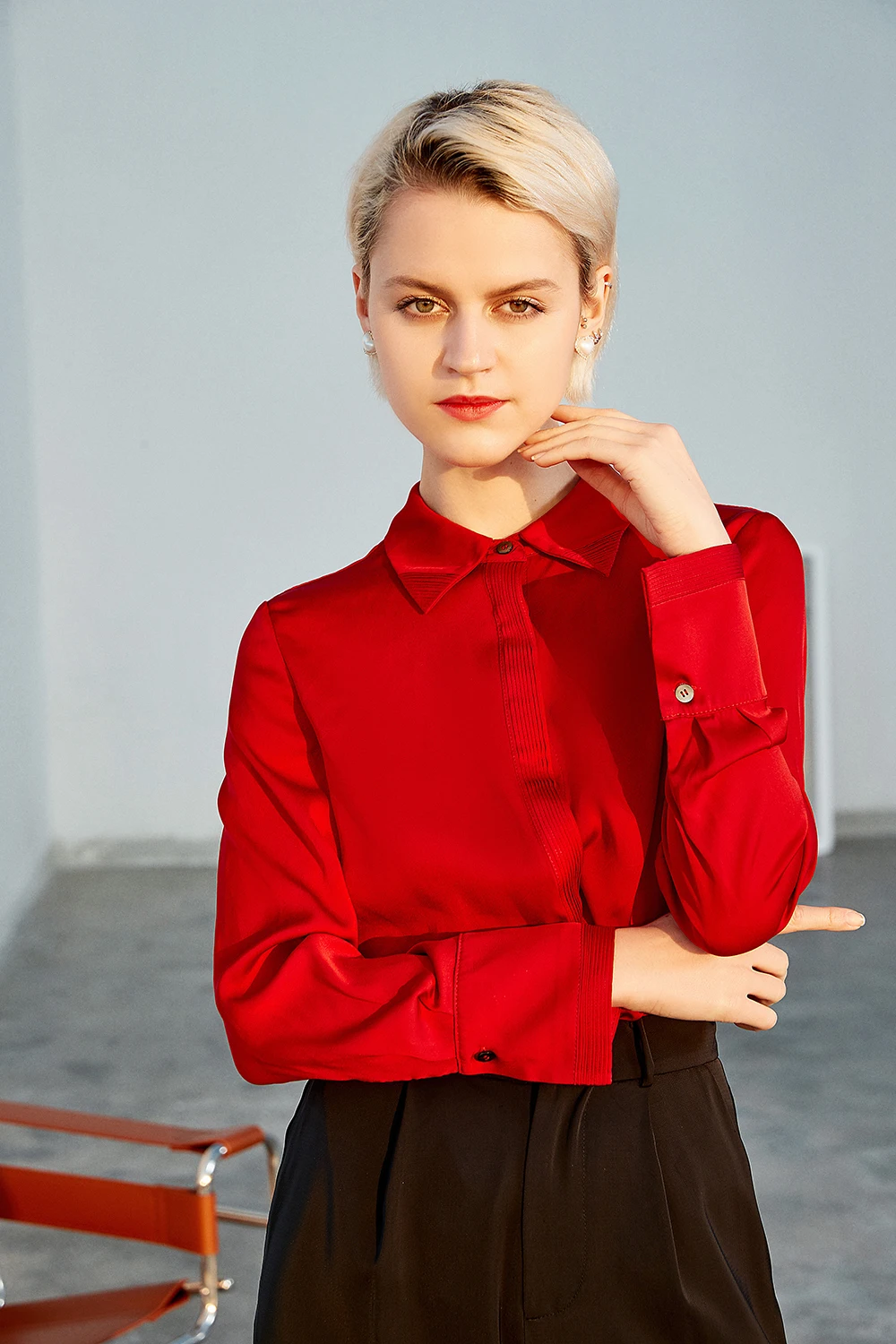 Rocwickline New Summer and Autumn Women's Shirt Mulberry Silk Celebrities Solid Turn-down Collar Button Easy matching Slim Shirt