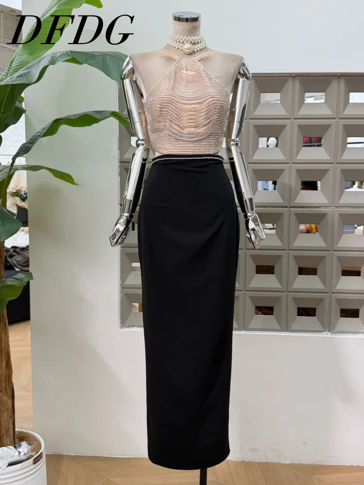 DFDG المرأة 2025 الربيع الصيف عارية فاخرة كريستال سلسلة فستان الرسن انقطاع Bodycon تنّورة مجسّمة تصميم فريد مساء فستان