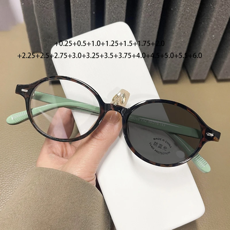 

2025 New Oval Green Photochromic Reading Glasses Women Small Frames Computer Eyeglasses Diopters +0.25 +0.5+0.75 +3.75 +5.5 +6.0