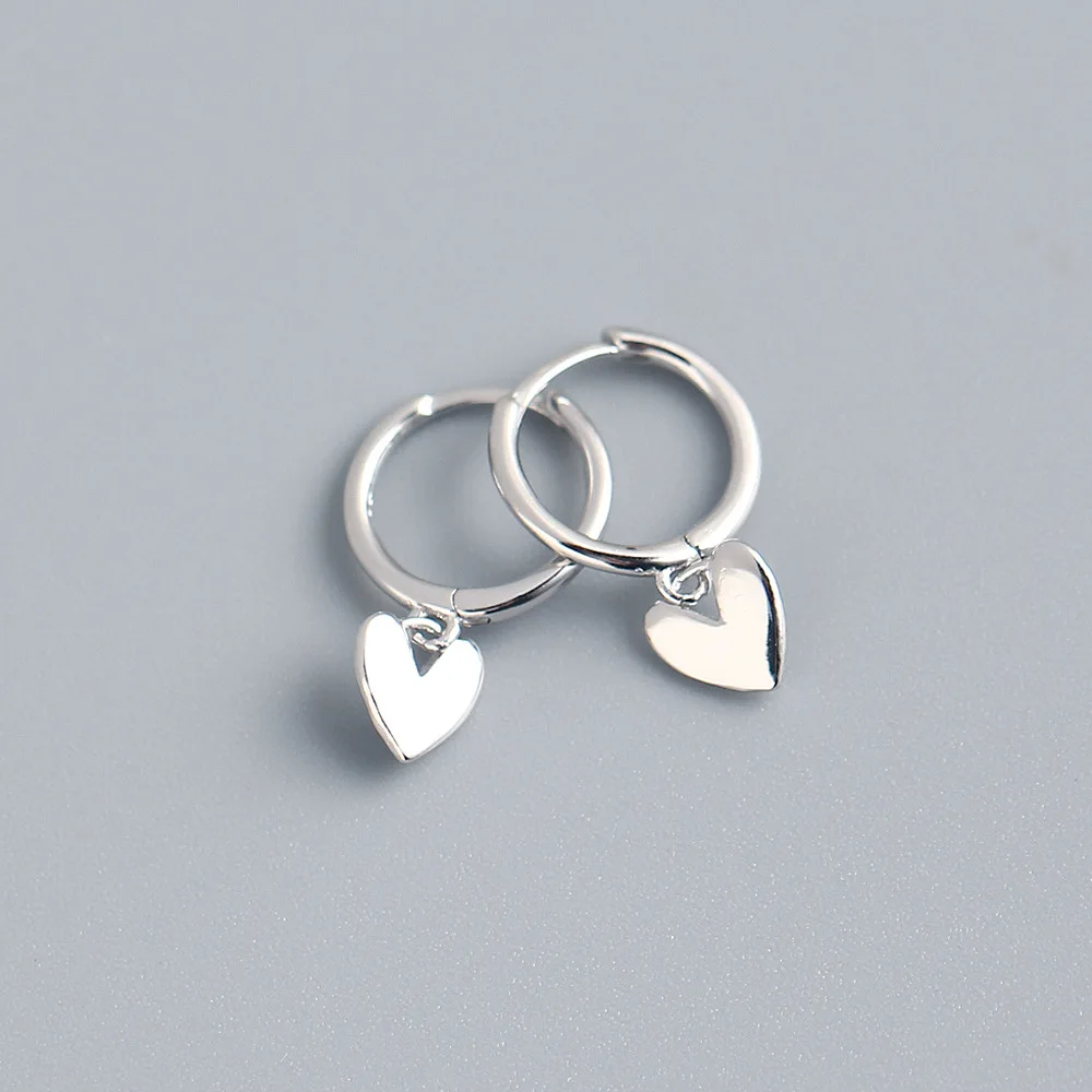 Xiyanike Zilver Kleur Nieuwe Liefde Hart Hoepel Oorbellen Vrouwelijke Mode Leuke Romantische Elegante Sieraden Paar Handgemaakte Geschenken