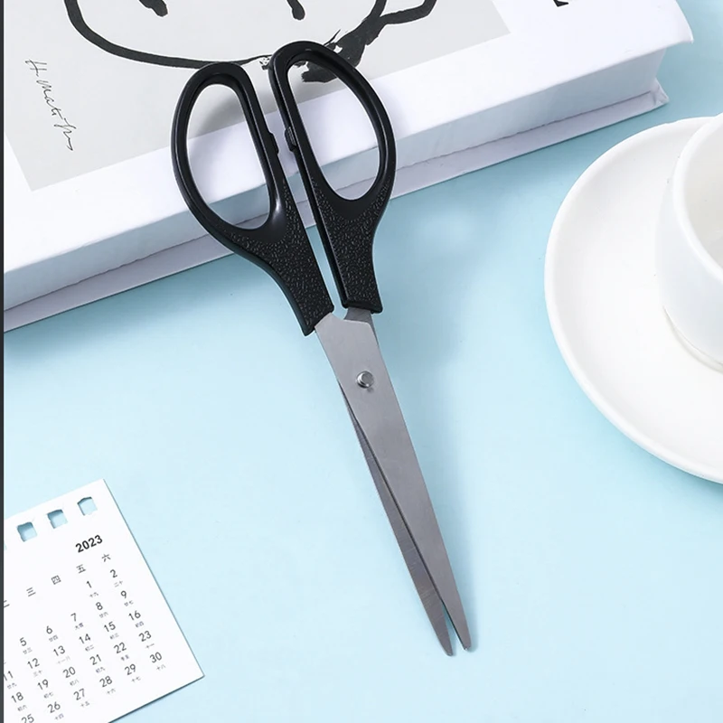 قرطاسية مكتبية سوداء بسيطة، مقص الحياة المنزلية، مقص ورقي مصنوع يدويًا متوسط الحجم، مستلزمات مكتبية