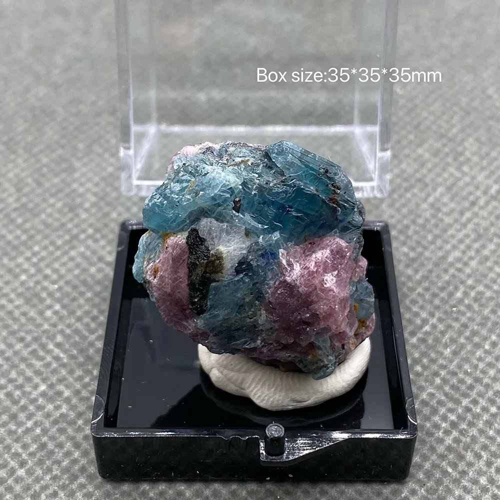 

100% natural ruby and aquamarine crystal raw stone ore specimens +Box size:35*35*35mm